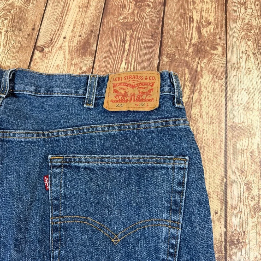 Levi 550 Relaxed Fit Denim Shorts Mens 42 Blue Five Pocket Cotton